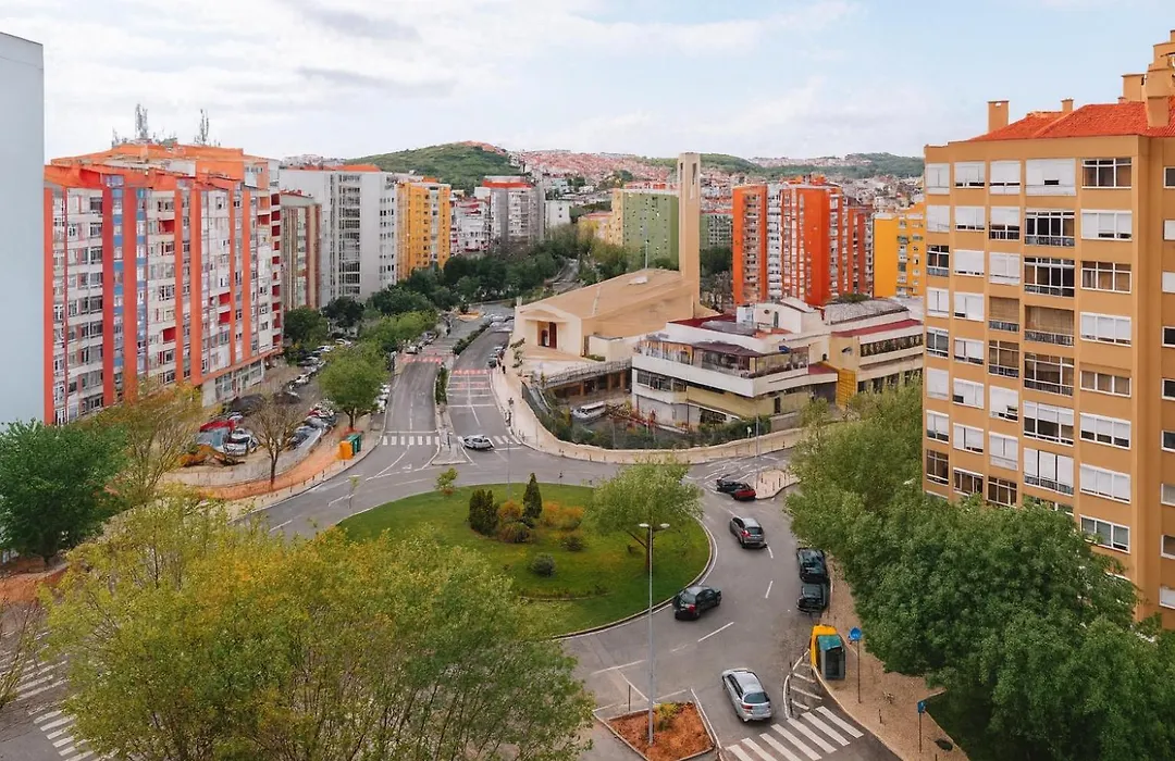 Staysanto In Alfornelos-1